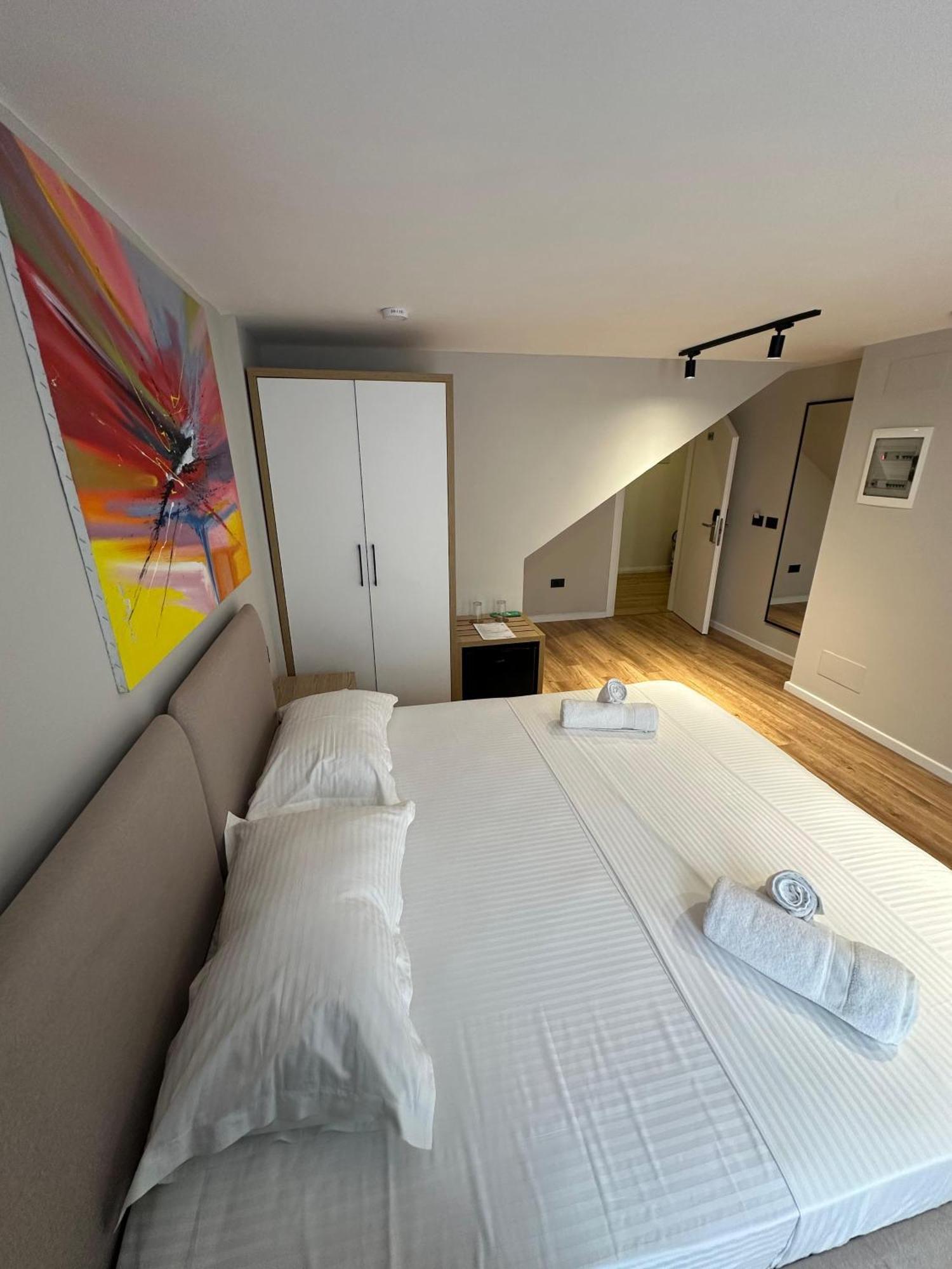 Bel Ami Tirana 2 Hotel Екстериор снимка